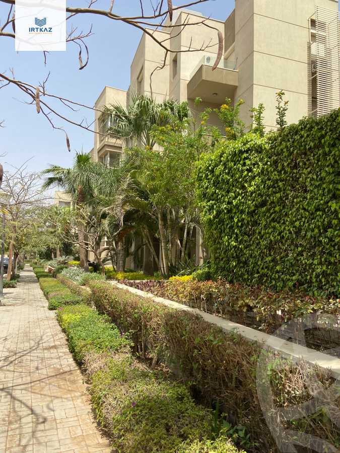 https://aqarmap.com.eg/en/listing/6023077-for-sale-cairo-new-cairo-compounds-park-view
