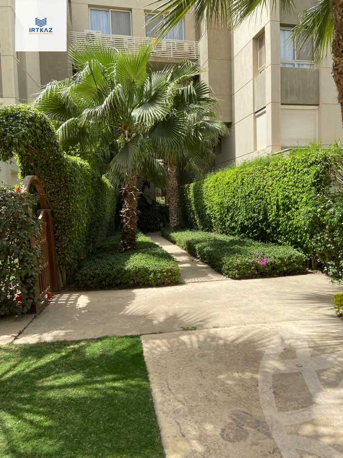 https://aqarmap.com.eg/en/listing/6023077-for-sale-cairo-new-cairo-compounds-park-view