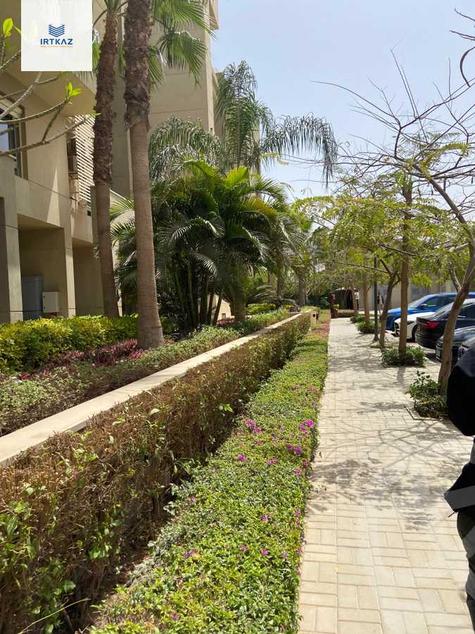 https://aqarmap.com.eg/en/listing/6023077-for-sale-cairo-new-cairo-compounds-park-view