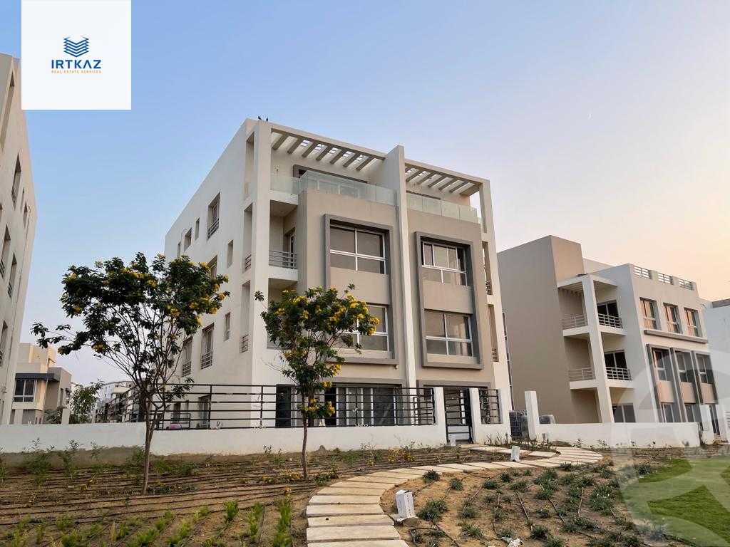 https://aqarmap.com.eg/ar/listing/6023237-for-sale-cairo-new-cairo-compounds-hyde-park-centre-ville-hyde-park
