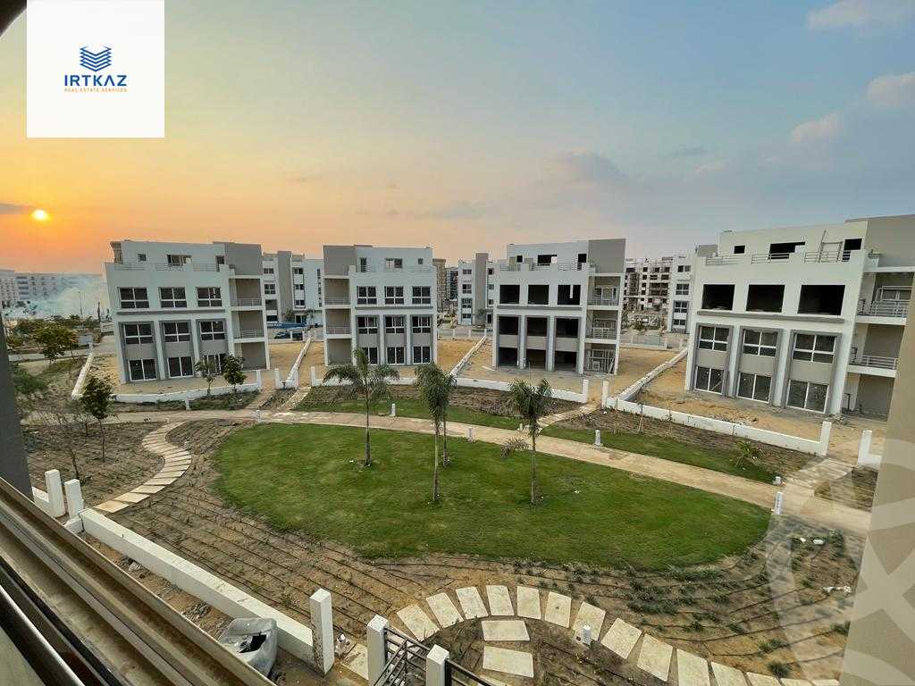 https://aqarmap.com.eg/ar/listing/6023237-for-sale-cairo-new-cairo-compounds-hyde-park-centre-ville-hyde-park