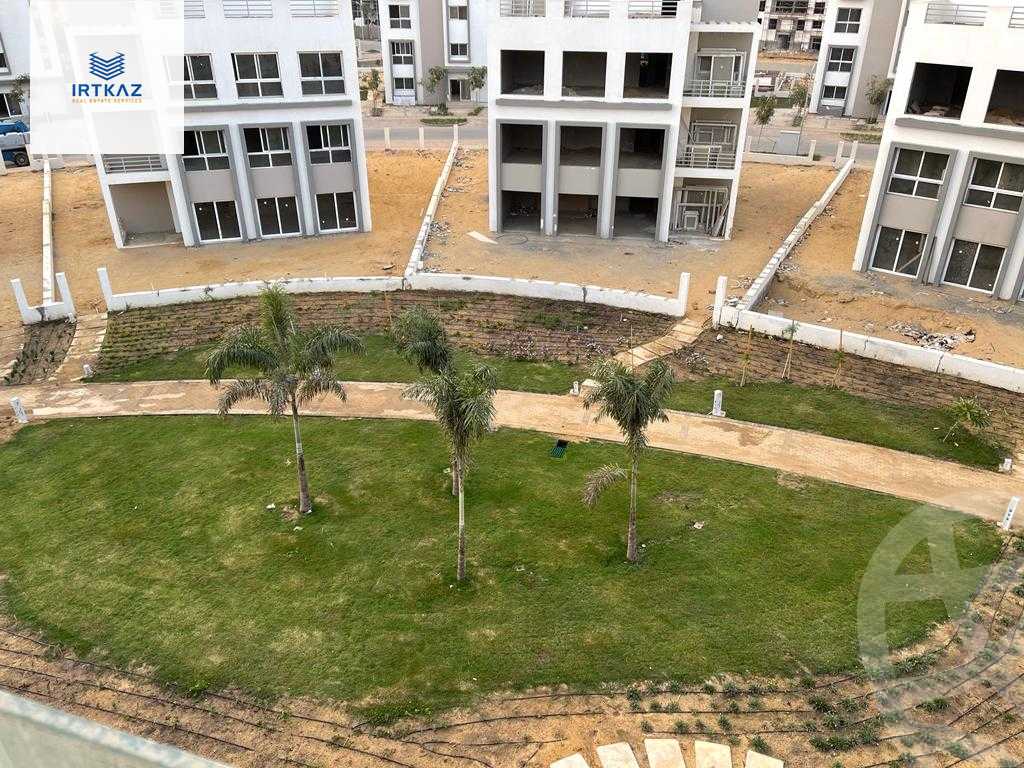 https://aqarmap.com.eg/ar/listing/6023237-for-sale-cairo-new-cairo-compounds-hyde-park-centre-ville-hyde-park
