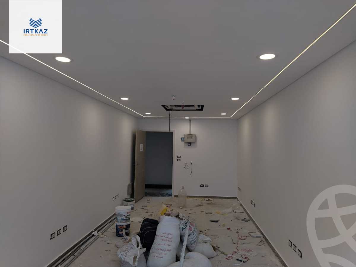 https://aqarmap.com.eg/en/listing/6028375-for-rent-cairo-new-cairo-compounds-kyrw-kbytl-sntr-ktlyst-llttwyr
