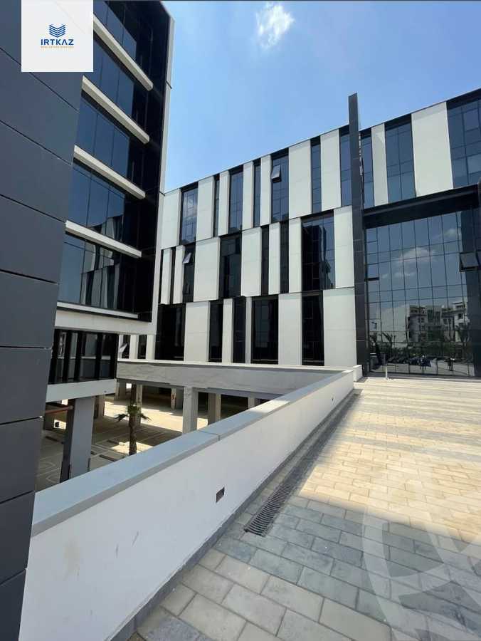 https://aqarmap.com.eg/en/listing/6028478-for-rent-cairo-new-cairo-compounds-hyde-park-business-district