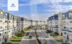 https://aqarmap.com.eg/ar/listing/6056529-for-sale-cairo-new-cairo-compounds-mountain-view-hyde-park
