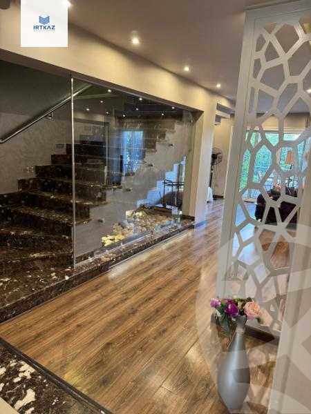https://aqarmap.com.eg/en/listing/6063230-for-sale-cairo-new-cairo-compounds-mountain-view-executive-residence