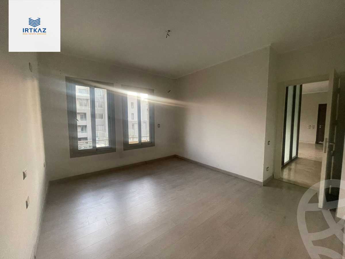 https://aqarmap.com.eg/ar/listing/6066639-for-sale-cairo-new-cairo-compounds-kmbwnd-fyldj-jyt-blm-hylz