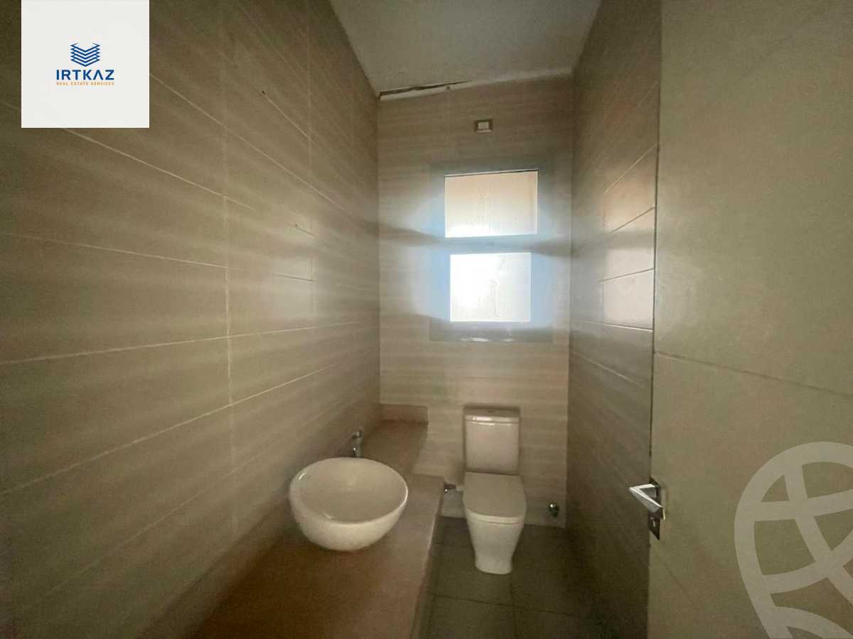https://aqarmap.com.eg/ar/listing/6066639-for-sale-cairo-new-cairo-compounds-kmbwnd-fyldj-jyt-blm-hylz