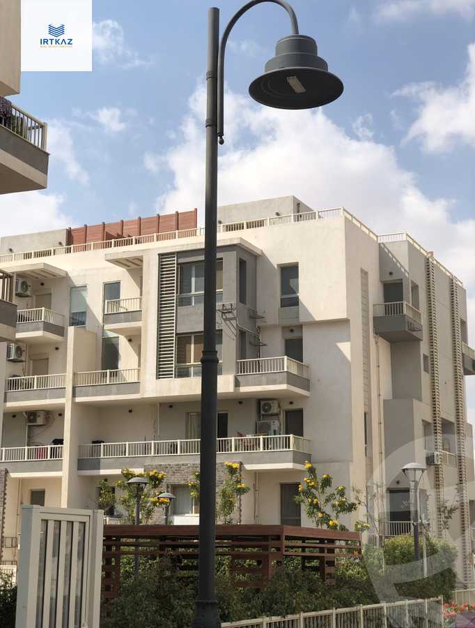 https://aqarmap.com.eg/en/listing/6066815-for-sale-cairo-new-cairo-compounds-jyd