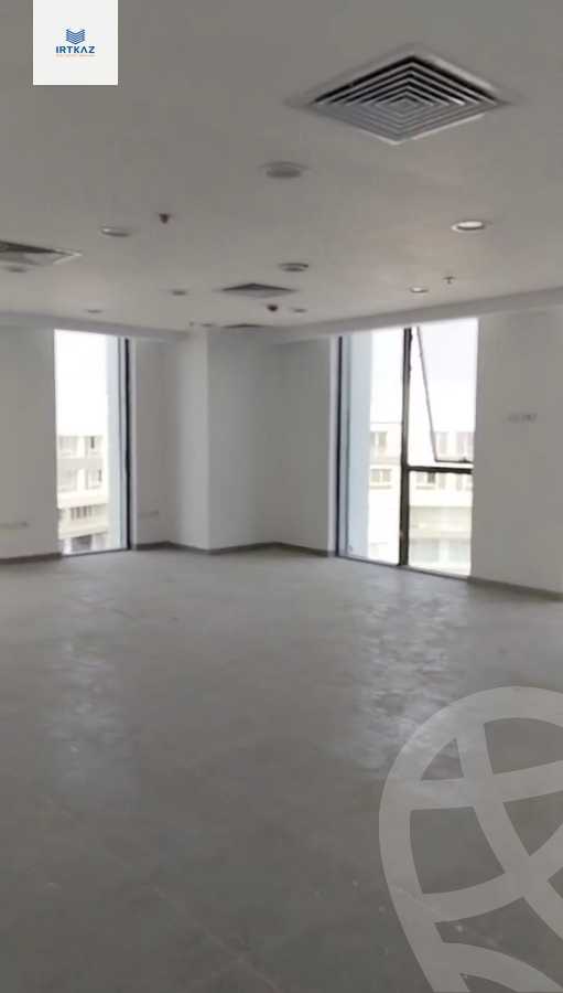 https://aqarmap.com.eg/en/listing/6079920-for-rent-cairo-new-cairo-compounds-hyde-park-business-district