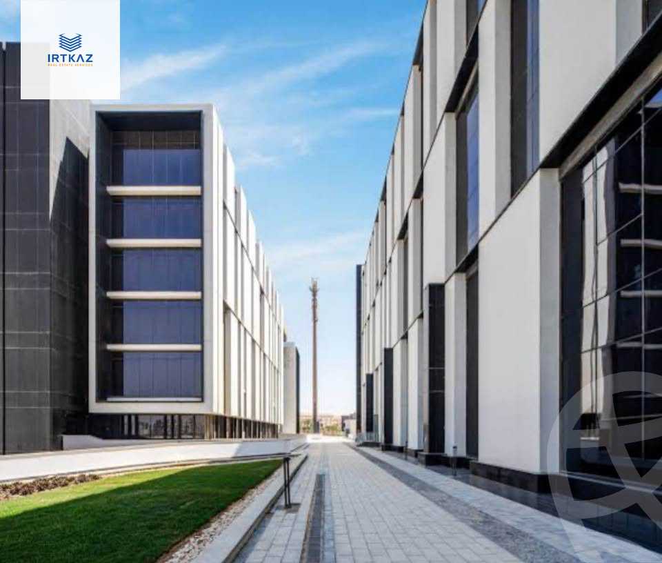https://aqarmap.com.eg/en/listing/6079920-for-rent-cairo-new-cairo-compounds-hyde-park-business-district