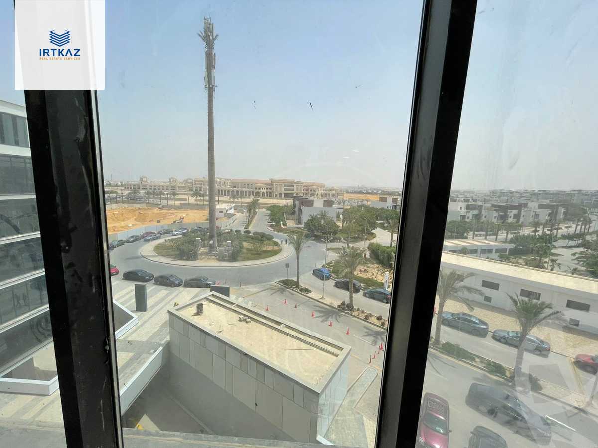 https://aqarmap.com.eg/en/listing/6079978-for-rent-cairo-new-cairo-compounds-hyde-park-business-district
