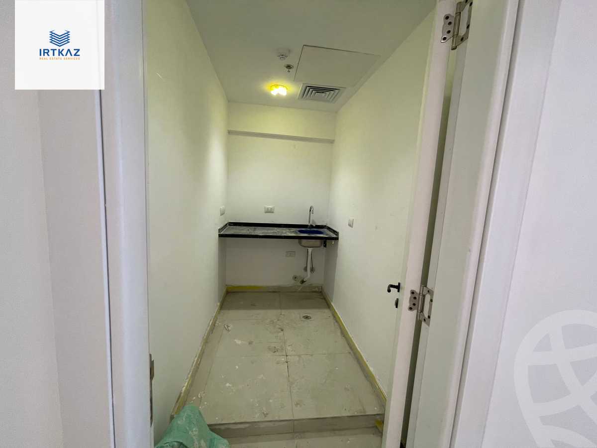 https://aqarmap.com.eg/en/listing/6079978-for-rent-cairo-new-cairo-compounds-hyde-park-business-district