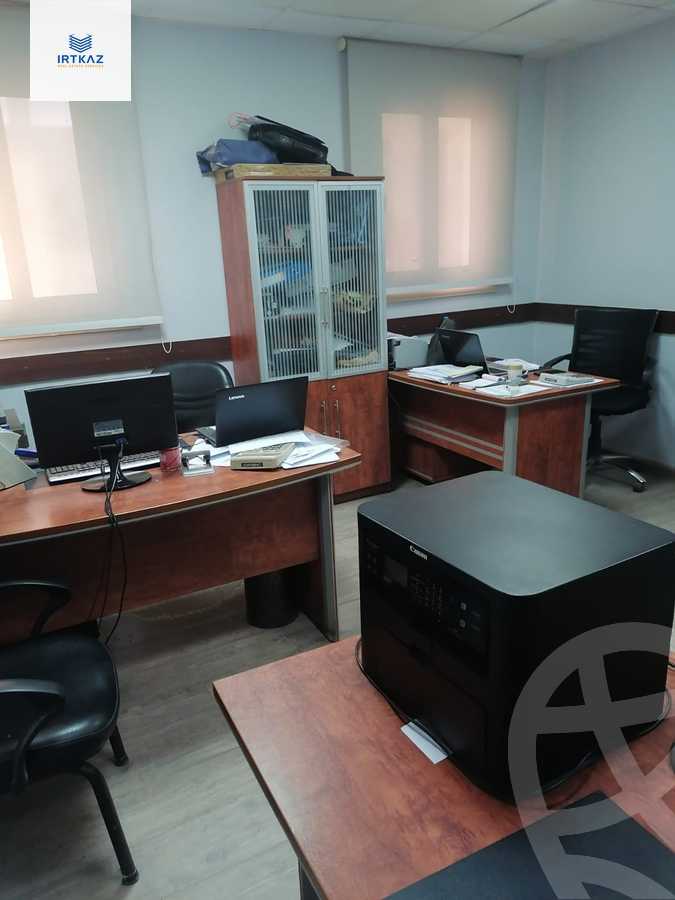 https://aqarmap.com.eg/en/listing/6080536-for-rent-cairo-new-cairo-compounds-hyde-park