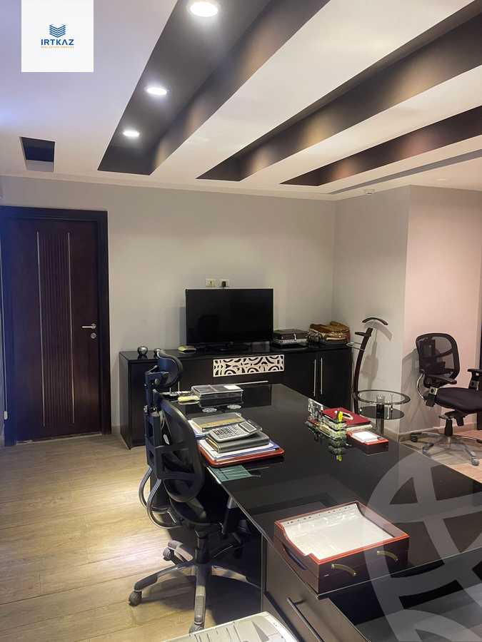 https://aqarmap.com.eg/en/listing/6080536-for-rent-cairo-new-cairo-compounds-hyde-park