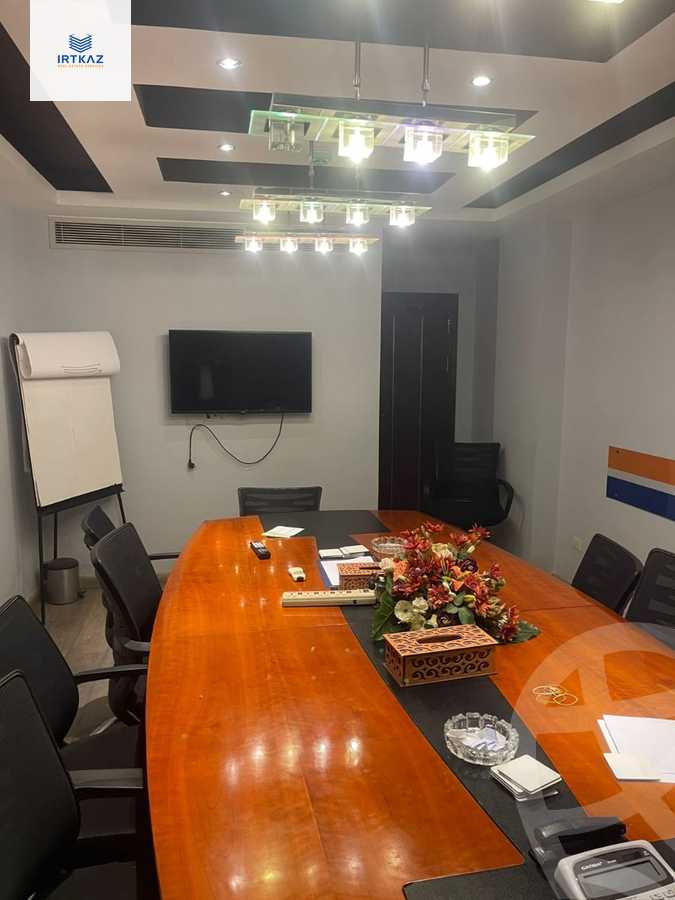 https://aqarmap.com.eg/en/listing/6080536-for-rent-cairo-new-cairo-compounds-hyde-park