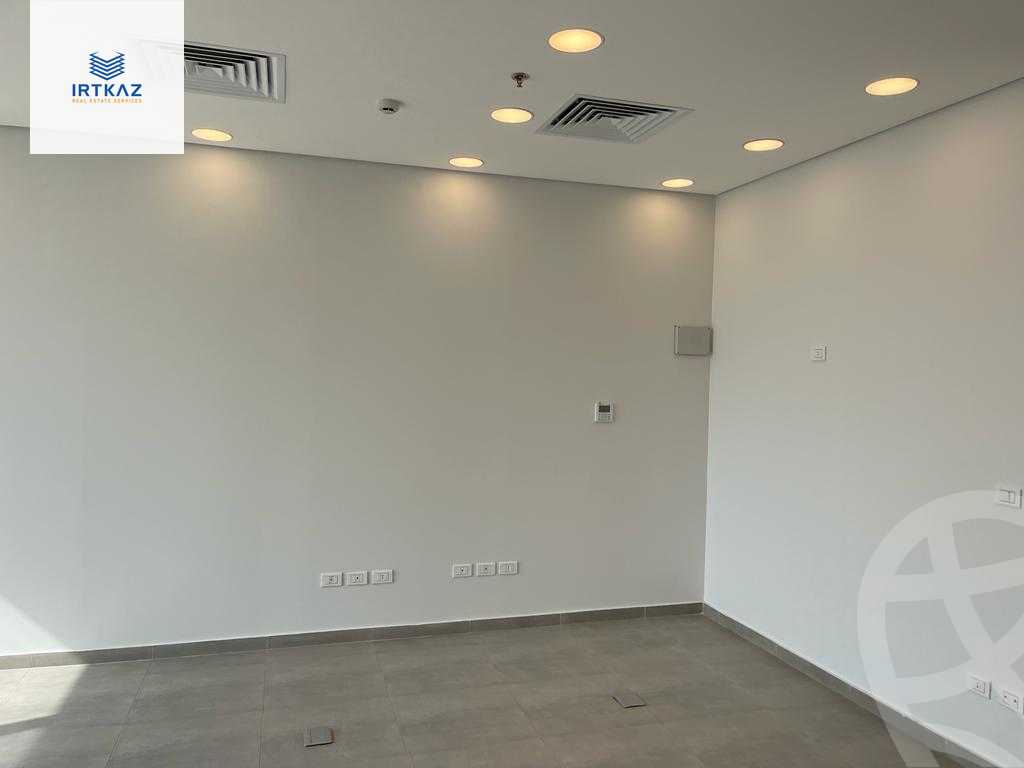 https://aqarmap.com.eg/en/listing/6082602-for-rent-cairo-new-cairo-compounds-jwr-kwmyrshyl-kwmblks-makeplace