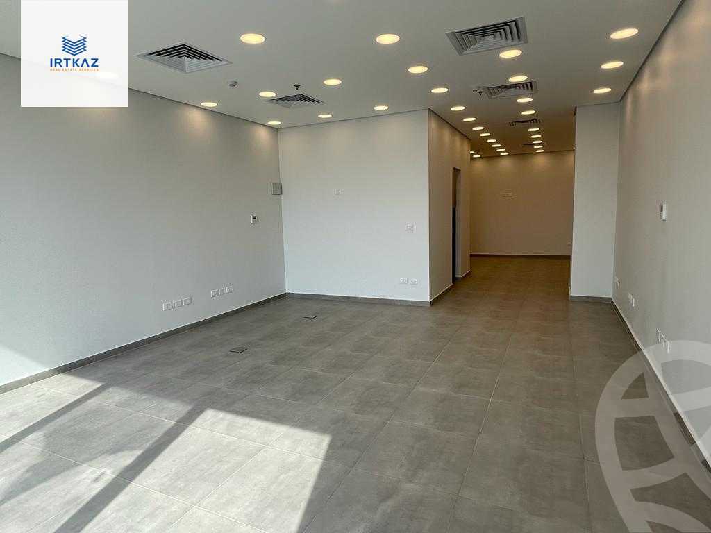 https://aqarmap.com.eg/en/listing/6082602-for-rent-cairo-new-cairo-compounds-jwr-kwmyrshyl-kwmblks-makeplace