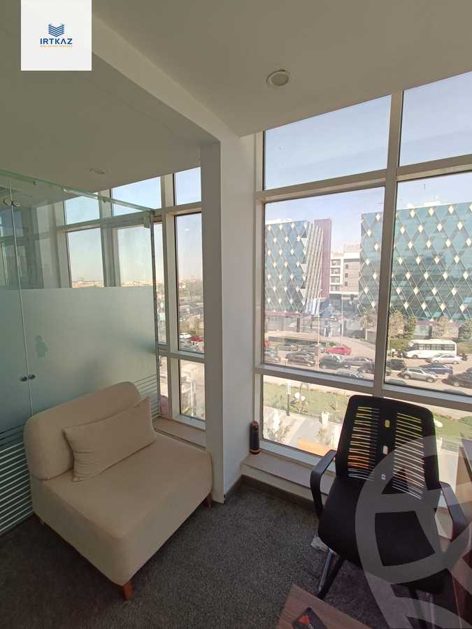 https://aqarmap.com.eg/en/listing/6083346-for-sale-cairo-new-cairo-compounds-tryfywm-byzns-kwmblks-nm-llttwyr