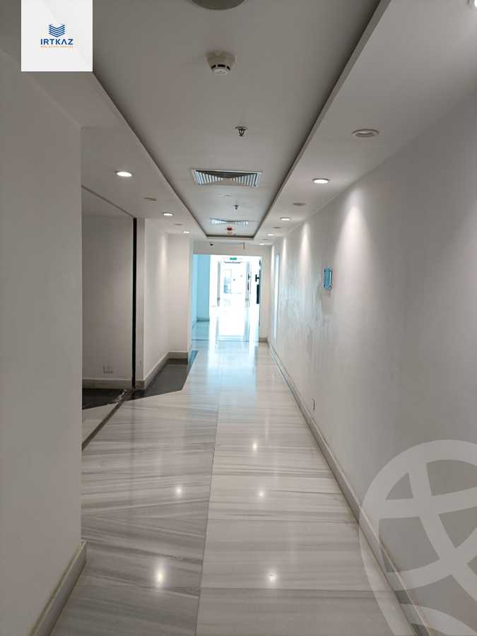 https://aqarmap.com.eg/en/listing/6083346-for-sale-cairo-new-cairo-compounds-tryfywm-byzns-kwmblks-nm-llttwyr
