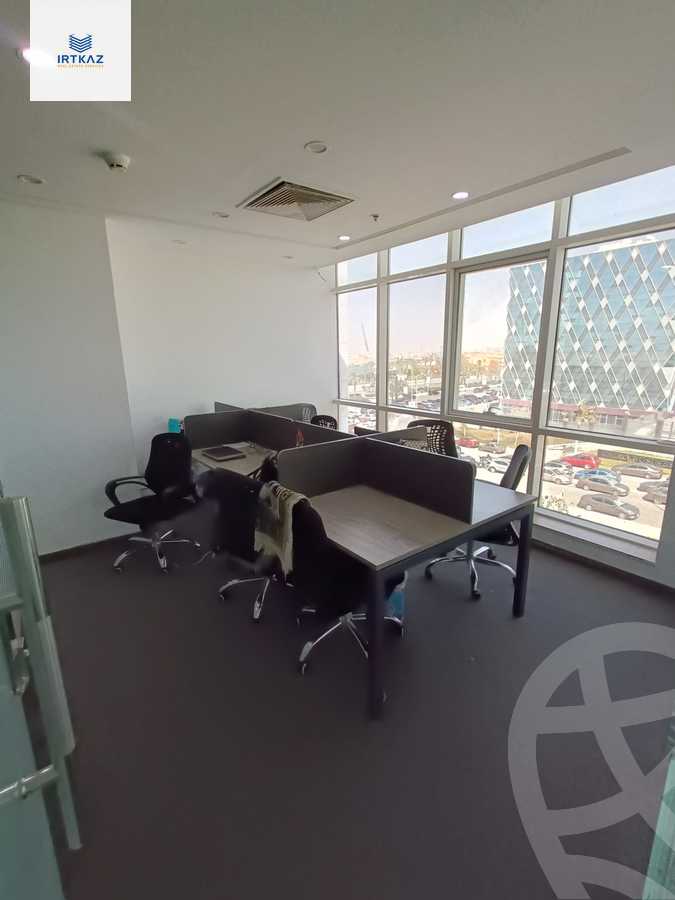 https://aqarmap.com.eg/en/listing/6083346-for-sale-cairo-new-cairo-compounds-tryfywm-byzns-kwmblks-nm-llttwyr
