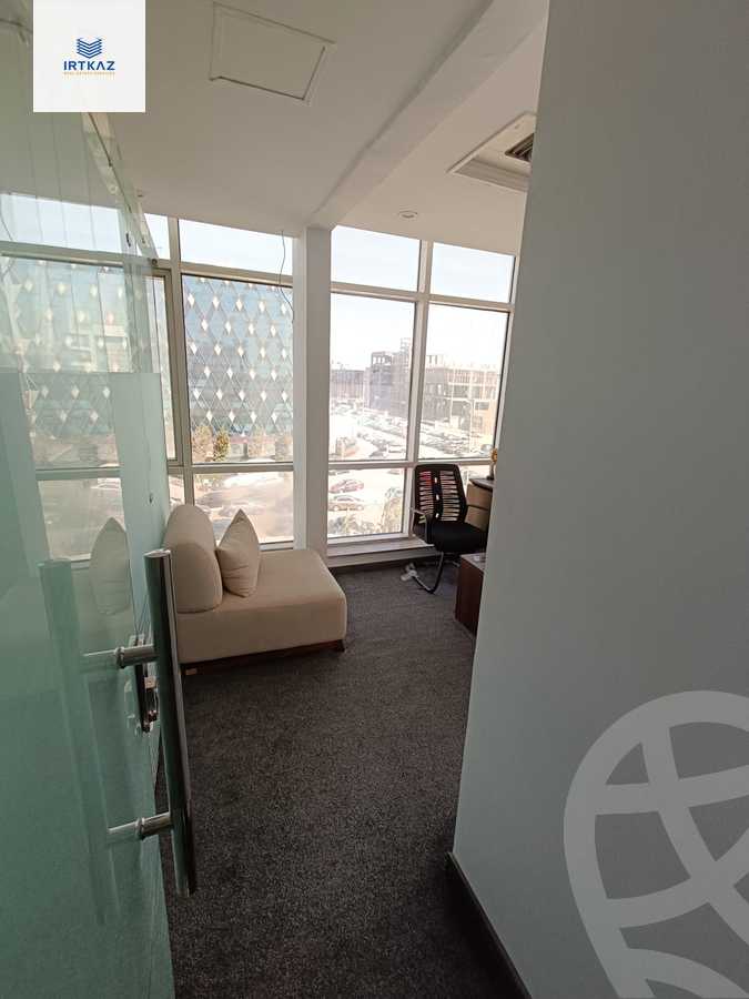 https://aqarmap.com.eg/en/listing/6083346-for-sale-cairo-new-cairo-compounds-tryfywm-byzns-kwmblks-nm-llttwyr
