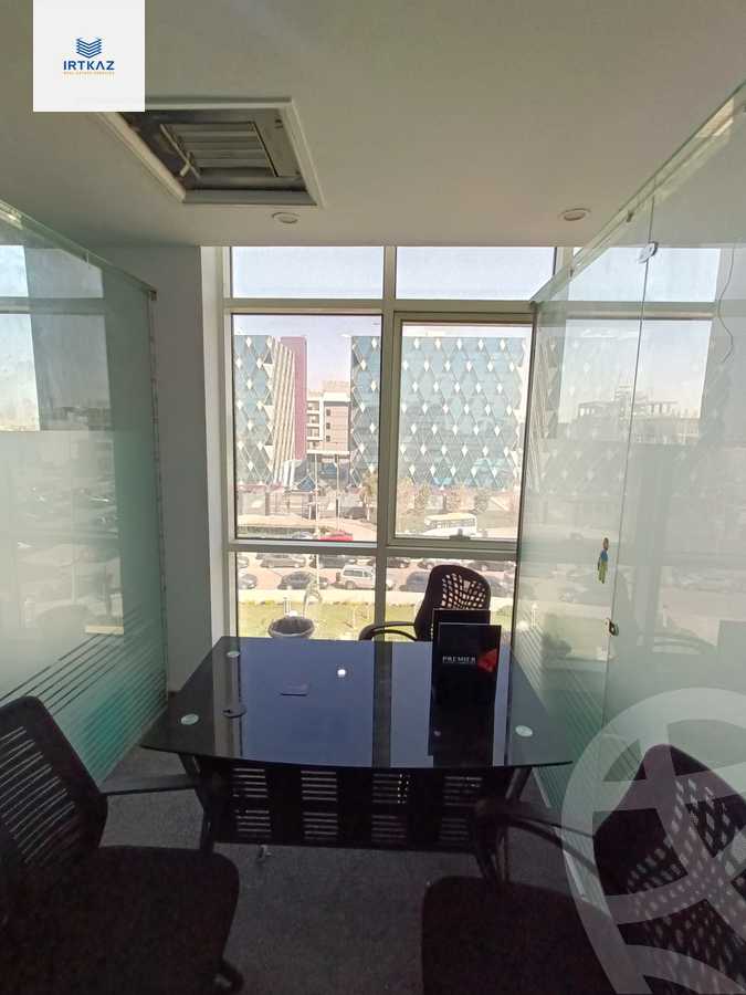 https://aqarmap.com.eg/en/listing/6083346-for-sale-cairo-new-cairo-compounds-tryfywm-byzns-kwmblks-nm-llttwyr