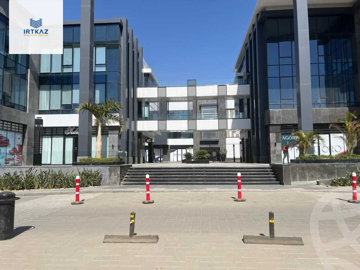 https://aqarmap.com.eg/en/listing/6083400-for-rent-cairo-new-cairo-compounds-jwr-kwmyrshyl-kwmblks-makeplace