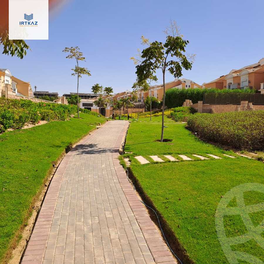 https://aqarmap.com.eg/en/listing/6085878-for-sale-cairo-new-cairo-compounds-layan-residence