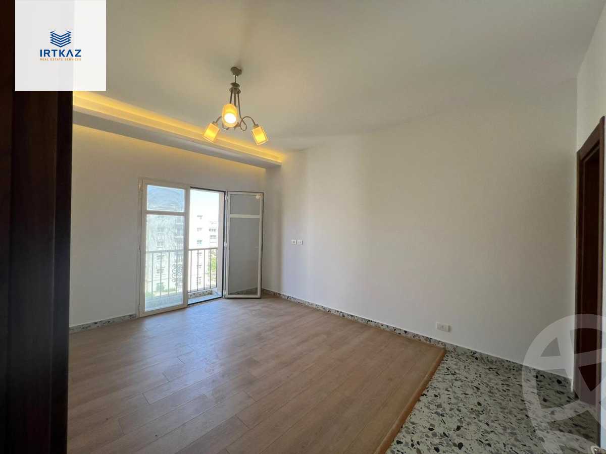 https://aqarmap.com.eg/ar/listing/6086225-for-rent-cairo-new-cairo-compounds-hyde-park-park-corner-hyde-park