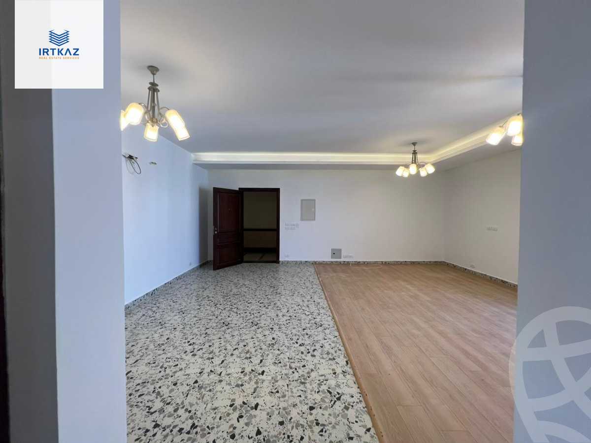 https://aqarmap.com.eg/ar/listing/6086225-for-rent-cairo-new-cairo-compounds-hyde-park-park-corner-hyde-park