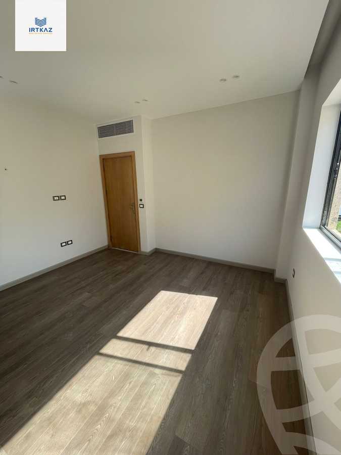 https://aqarmap.com.eg/en/listing/6099593-for-rent-cairo-new-cairo-compounds-lakeview-residence