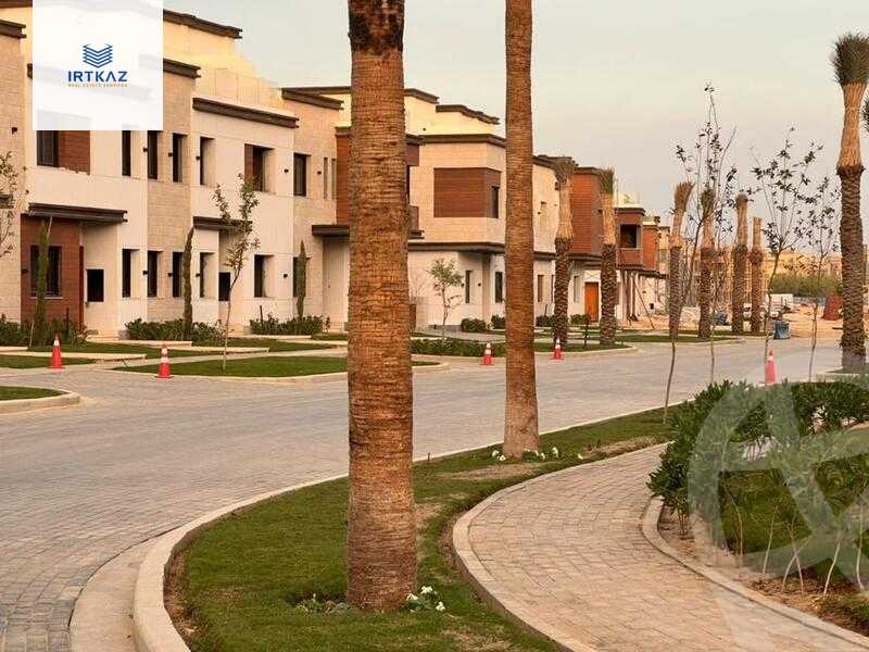 https://aqarmap.com.eg/ar/listing/6117022-for-sale-cairo-new-cairo-compounds-azzar