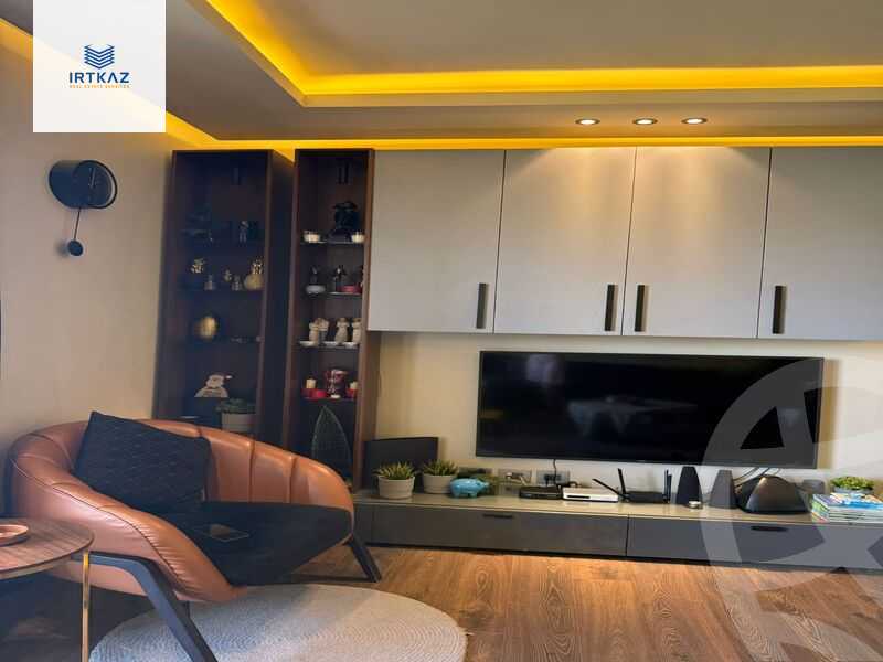 https://aqarmap.com.eg/ar/listing/6300920-for-sale-cairo-new-cairo-compounds-eastown-eastown-parks