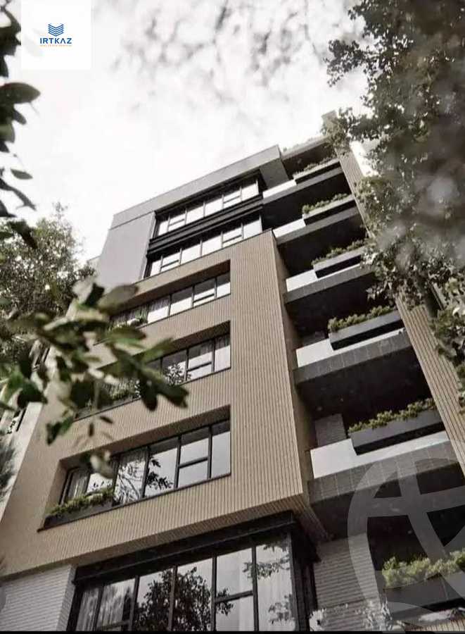 https://aqarmap.com.eg/en/listing/6301247-for-sale-cairo-new-cairo-compounds-kmbwnd-kryk-twn-il-cazar