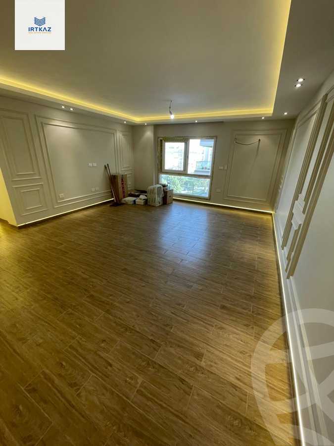 https://aqarmap.com.eg/ar/listing/6306842-for-sale-cairo-new-cairo-compounds-mwntn-fyw-y-syty-mountain-park-mountain-view-icity