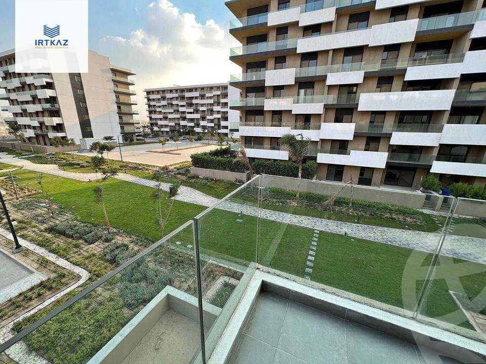 https://aqarmap.com.eg/en/listing/6313446-for-sale-cairo-el-shorouk-compounds-al-burouj-compound-imkan