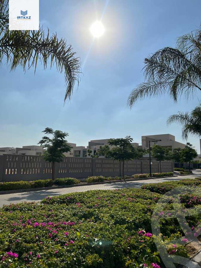 https://aqarmap.com.eg/ar/listing/6313513-for-sale-cairo-el-shorouk-compounds-al-burouj-compound-imkan