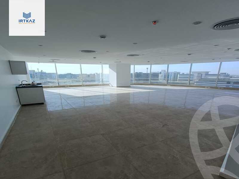 https://aqarmap.com.eg/en/listing/6422409-for-sale-cairo-new-cairo-compounds-kyrw-kbytl-sntr-ktlyst-llttwyr