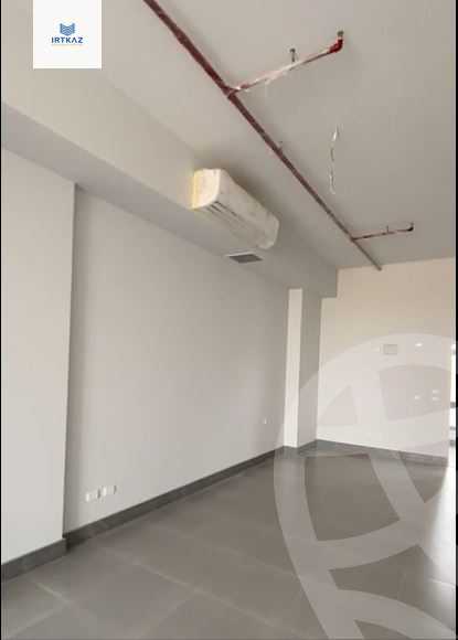 https://aqarmap.com.eg/ar/listing/6534899-for-rent-cairo-new-cairo-compounds-dh-hb