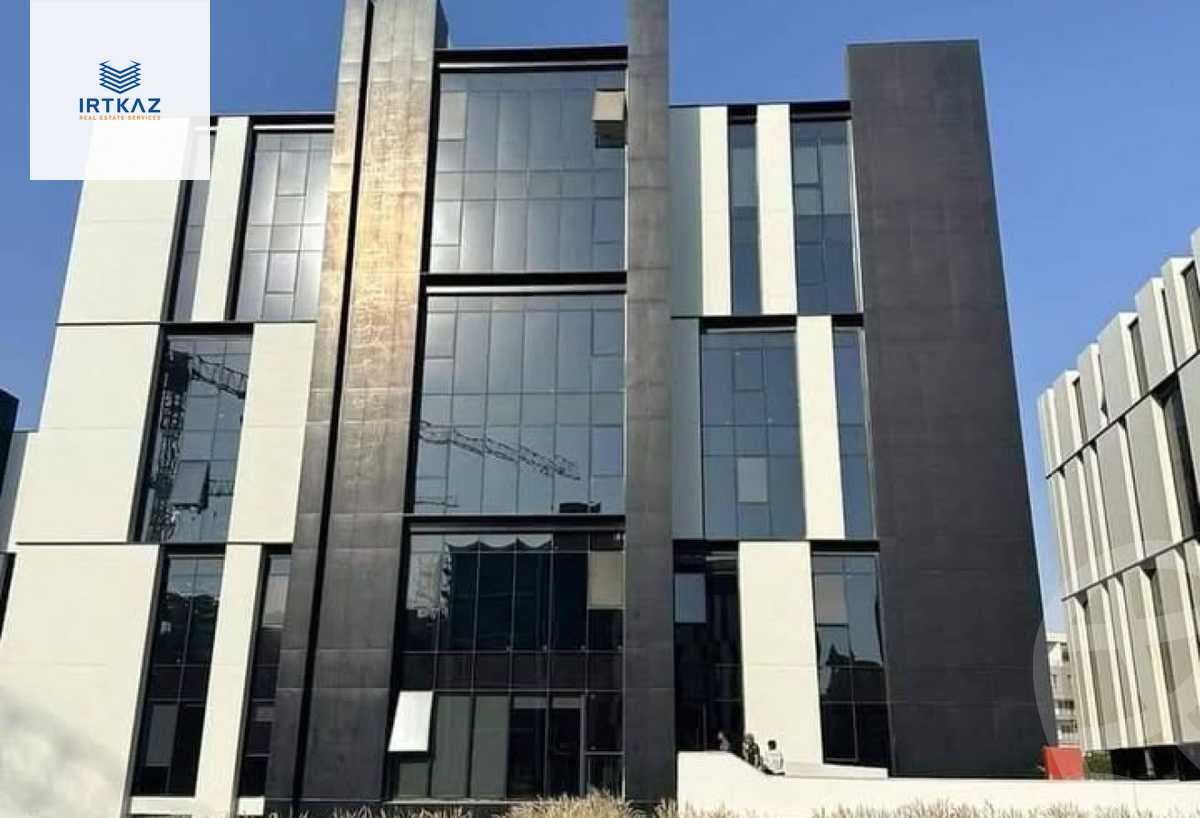https://aqarmap.com.eg/ar/listing/6543886-for-rent-cairo-new-cairo-compounds-hyde-park-business-district