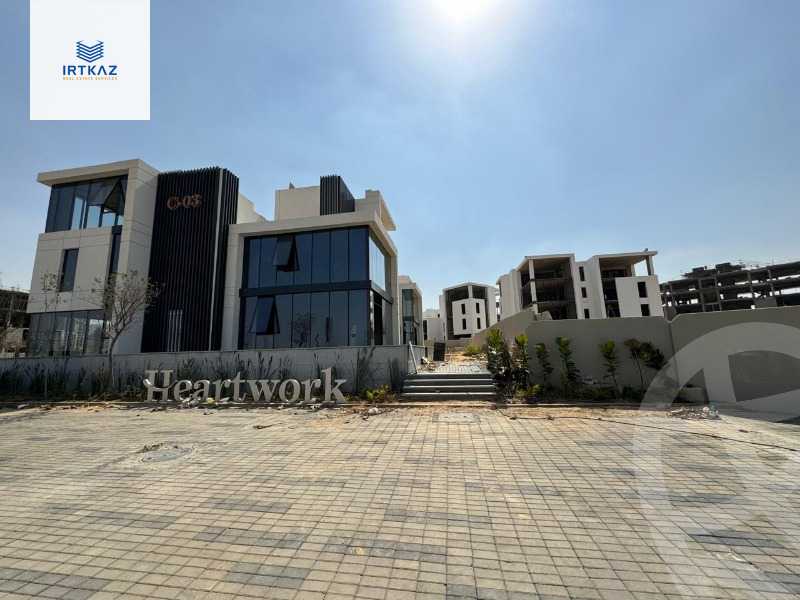 https://aqarmap.com.eg/ar/listing/6543934-for-sale-cairo-new-cairo-compounds-mwntn-fyw-y-syty-hrt-wwrk-mountain-view-icity-hq500-complex-mountain-view