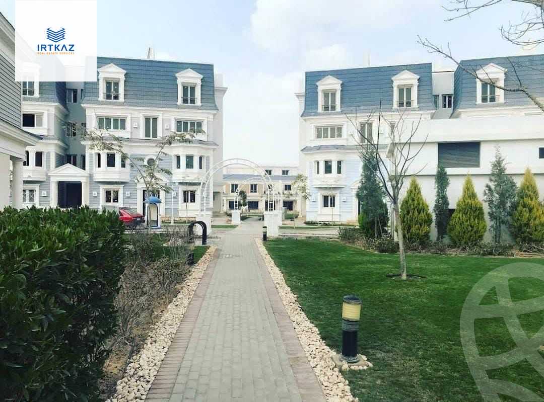 https://aqarmap.com.eg/ar/listing/6590743-for-sale-cairo-new-cairo-compounds-mountain-view-hyde-park