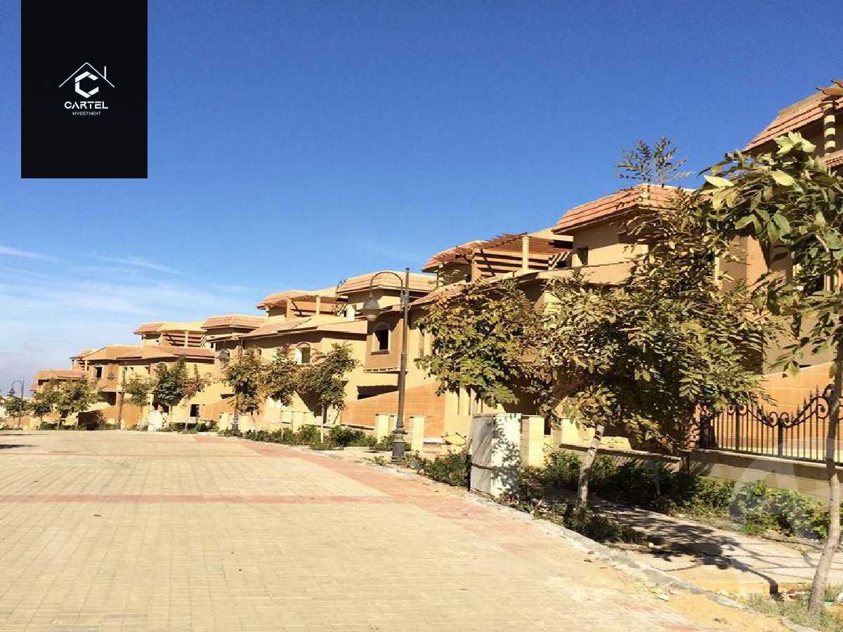 https://aqarmap.com.eg/en/listing/5276768-for-sale-cairo-new-cairo-compounds-moon-valley-2