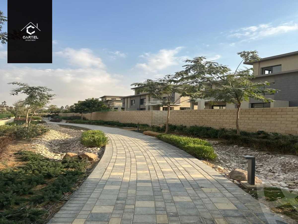 https://aqarmap.com.eg/ar/listing/5443943-for-sale-cairo-new-cairo-compounds-swan-lake-the-phoenix-hassan-allam