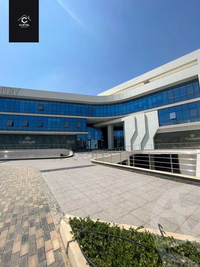 https://aqarmap.com.eg/en/listing/5333152-for-sale-cairo-new-cairo-compounds-lyjntry-mwl-ktlyst-llttwyr