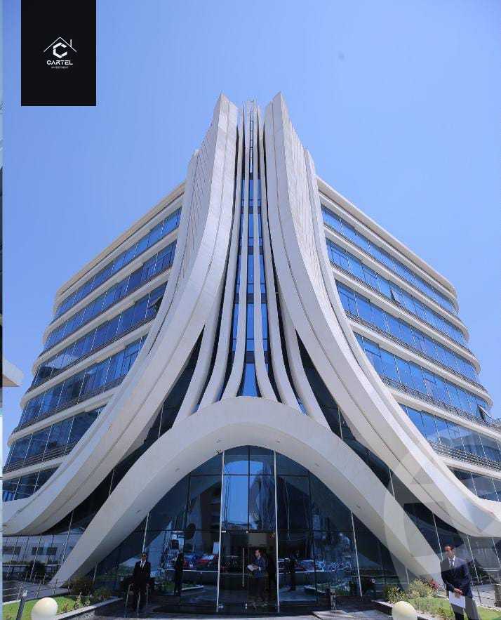 https://aqarmap.com.eg/en/listing/5405290-for-sale-cairo-new-cairo-compounds-kyrw-kbytl-sntr-ktlyst-llttwyr