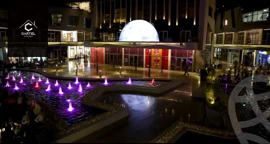 https://aqarmap.com.eg/en/listing/5405809-for-sale-cairo-new-cairo-compounds-dh-yrd-mwl