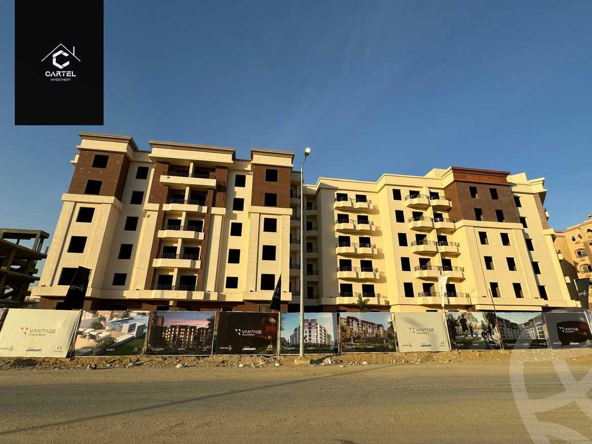 https://aqarmap.com.eg/en/listing/5410469-for-sale-cairo-new-cairo-compounds-century-city-compound-vintage-development