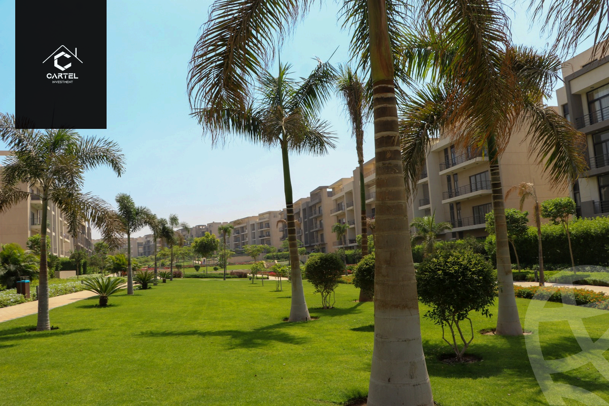 https://aqarmap.com.eg/en/listing/5420304-for-sale-cairo-new-cairo-compounds-fifth-square